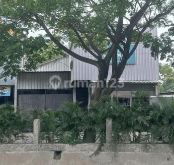 Rumah Usaha Wiyung Dijual Hitung Tanah