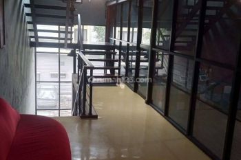 Gedung Perkantoran Single 4 Lantai Area Benhil Jakarta Pusat