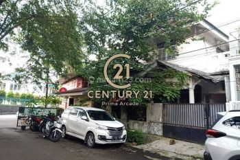 Rumah Hook Di Bintaro Jaya Sektor 9 Dekat Masjid Raya