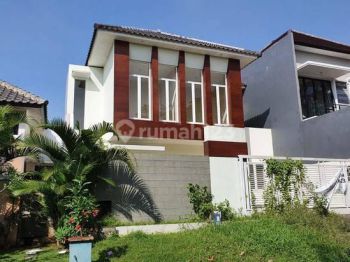 Rumah baru 2Lt model minimalis