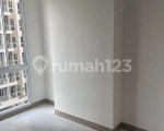 thumbnail-disewa-murah-apartemen-studio-tokyo-riverside-pik-2-tangerang-5