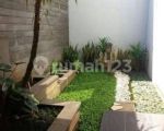 thumbnail-for-rent-rumah-singgasana-furnished-3