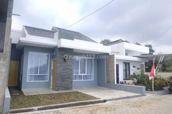 Big Promo Rumah Villa di Cihanjuang Rasa Setiabudi Gegerkalong Utara