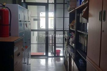 JUAL GEDUNG 4LANTAI Cocok Untuk Komersil Parkir Luas SHM