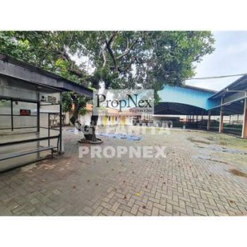 Lahan Komersil Ex Futsal di Jl Parakan,pamulang,tangerang,banten.