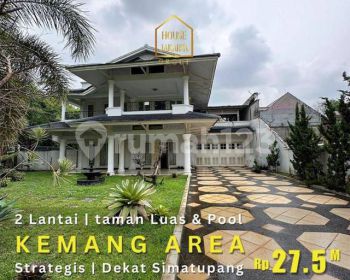 Rumah 2 Lantai Kemang Area, Taman Luas Ada Pool Dekat Simatupang