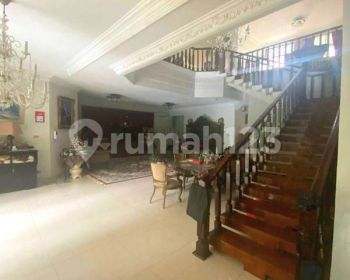 Nyaman Asri Tenang. Kolam Dan Taman Extra Luas. Siap Huni. 28