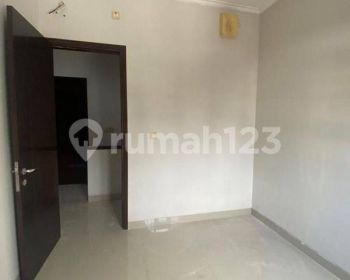 Sewa rumah green lake city dengan harga termurah