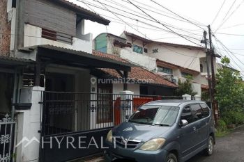 Di Sewakan Satu Unit Rumah Lama Terawat di Jl. Atletik Arcamanik