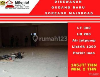 Gudang baru parkiran luas lokasi strategis di mainroad soreang