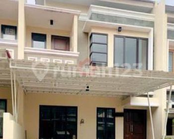 Dijual Rumah Brand New Free Kitchen Set di Jagakarsa