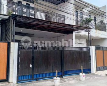 Rumah 2 Lantai Siap Huni Gress Minimal Sewa 2 Tahun Dekat Persahabatan