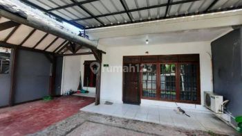 Rumah sgt strategis Pejaten pasar Minggu jaksel 88jt/thn Net