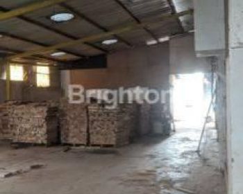 TANAH DAN BANGUNAN PABRIK KAYU DI KLAPANUNGGAL BOGOR