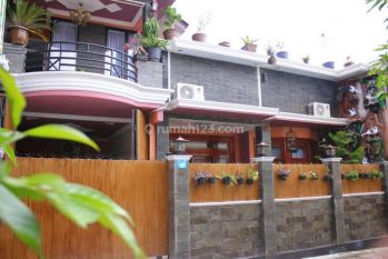 Dijual Rumah 2 Lantai di Utara Condongcatur