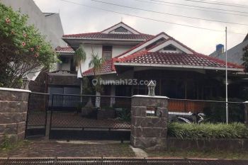 Rumah Mewah Dkt Exit Tol Pasteur Suaraja Cicendo Bandung Dkt Pasim ia