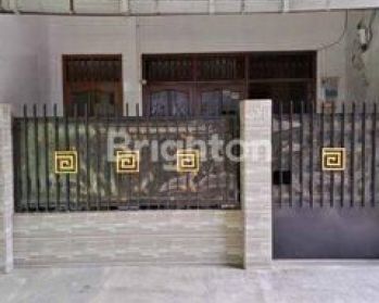 Rumah di kampung melayu besar Kebon Baru Tebet Jakarta Selatan