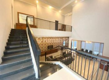 Full Furnish Modern Minimalist Rumah Villa Bukit Regency