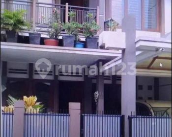 Dijual Rumah 3 Lt Semi Furnished Kav Dki Pondok Kelapa Jaktim