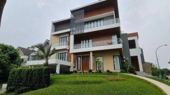 Rumah mewah full furnished siap huni di De latinos