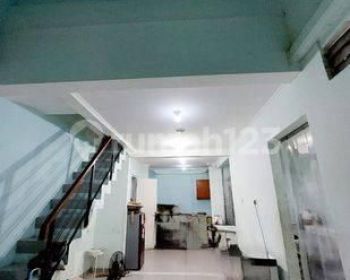 Rumah Luas SHM dalam cluster strategis di pusat Gading Serpong dekat Mall dan