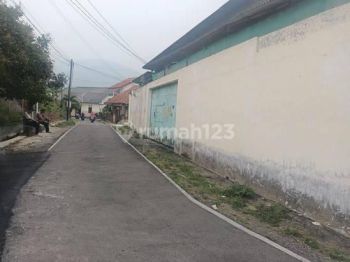 Gudang kecil di ungaran cocok buat distribusi jarak 300-400m dr exit toll