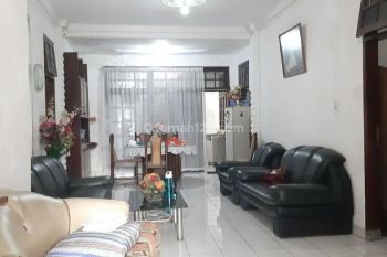 Disewakan Rumah Pusat Kota Bandung Area Lengkong