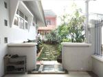 thumbnail-rumah-lama-terawat-di-tebet-timur-jakarta-selatan-hook-5