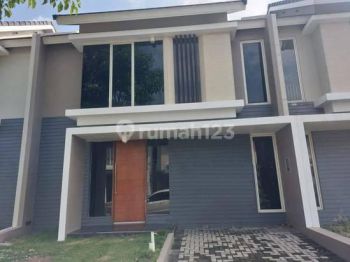 Sewa Rumah Mewah,minimalis Northwest Central Citraland Surabaya