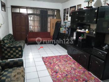 Dijual Cepat Ruko Dan Rumah Siap Pakai di Ciwaruga, Gegerkalong Hilir, Kampus