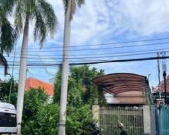 Rumah Murah Disewakan Untuk Usaha Di Area Komersil Surabaya Pusat