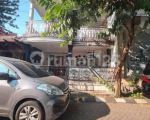 thumbnail-disewakan-rumah-2-lantai-di-kemang-pratama-bekasi-2