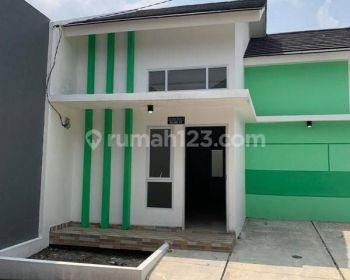 Rumah di Taman Kopo Indah 5 - Bangunan Bagus Siap Huni - Jual Cepat (Good