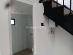 thumbnail-rumah-baru-bangunan-mandiri-siap-huni-icon-simplicity-bsd-31kt-semi-furnished-5