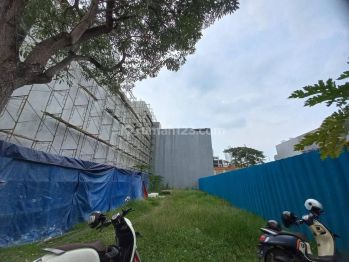 Kavling Premium Ebony Golf PIK 1