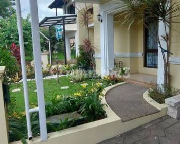 Rumah 2 Lt Tatar Wangsakerta di Kawasan Kota Baru Parahyangan