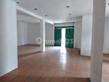 Di  Ruko Mainroad DiBanjaran Kab Bandung