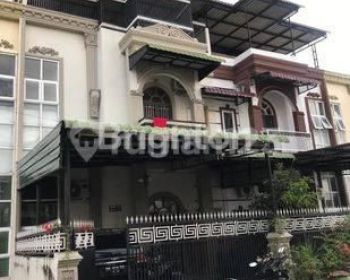 RUMAH MEWAH KOMPLEK GOLDEN GAPERTA