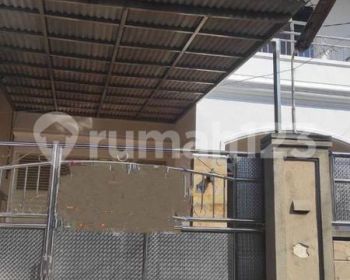 Rumah 2 Lantai Lebak Jaya Utara Full Bangunan