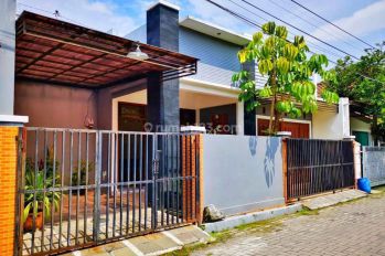 Rumah Second Bagus Terawat Dekat Luwes Gentan