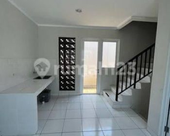 Disewa Rumah Minimalis 2 Lantai di Summarecon Bandung