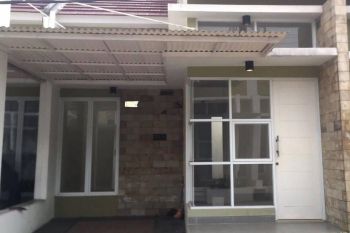 Disewakan Rumah Serua Ciputat Tangsel (Harga Termasuk IPL)