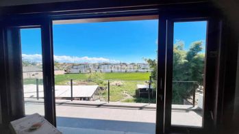 Rumah Villa Baru 2BDR Semi Furnished di Fins Recreation Club, Rice Field View