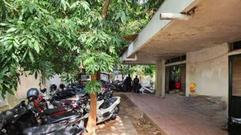 DI SEWAKAN RUMAH COCOK UTK KANTOR /,, di Jln.PANGLIMA POLIM KEBAYORAN BARU