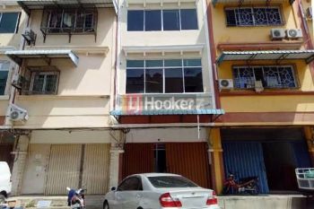 Ruko Nagoya Newtown 3 Lantai Untuk Usaha