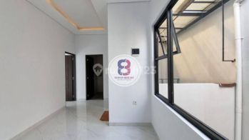Rumah Dijual Bintaro Jaya Sektor 9 Brand New