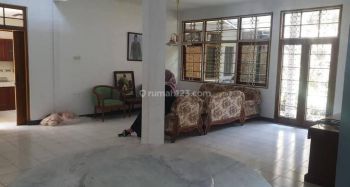 Disewakan Rumah Nyaman Asri Minimalis di Sukamulya Pasteur