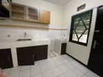 thumbnail-rumah-di-arcamanik-disewakan-unfurnished-harga-terbaik-5