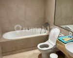 thumbnail-disewakan-apartemen-3-br-bedroom-the-peak-tunjungan-plaza-surabaya-8