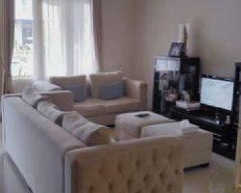 DIJUAL CEPAT Rumah Siap Huni 3 Lantai SHM di Cluster De Mansion Alsut